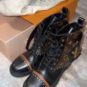 Louis Vuitton Boots